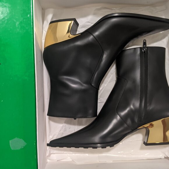 Bottega Veneta Tex Block Heel Booties Women's 38.5/8.5 US Black/Gold Side Zip - Picture 16 of 16